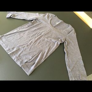 J Crew grey 3/4 sleeved tee shirt